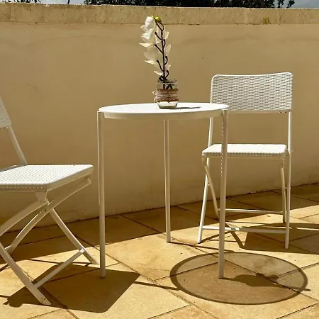 Dimora Idruntina Bed & Breakfast 3*